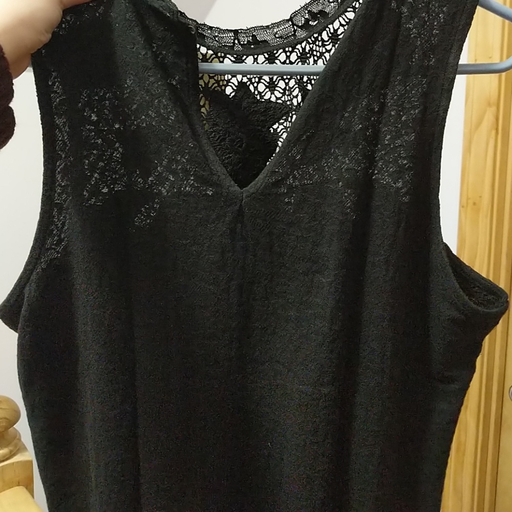 Lucky Brand black lace top - Picture 4 of 12